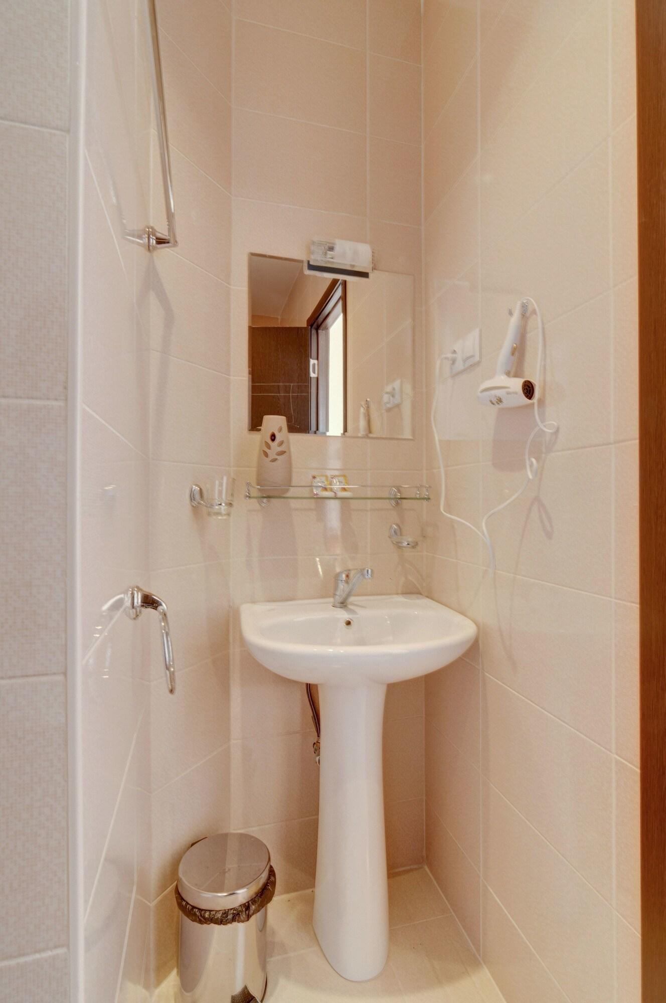 Liva Hotel Tbilissi Extérieur photo